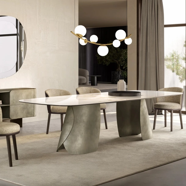 Tavolo Perla con top in ceramica di Eforma