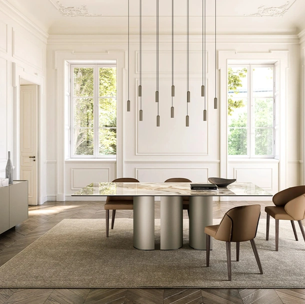 Tavolo Plai con top in ceramica di Eforma