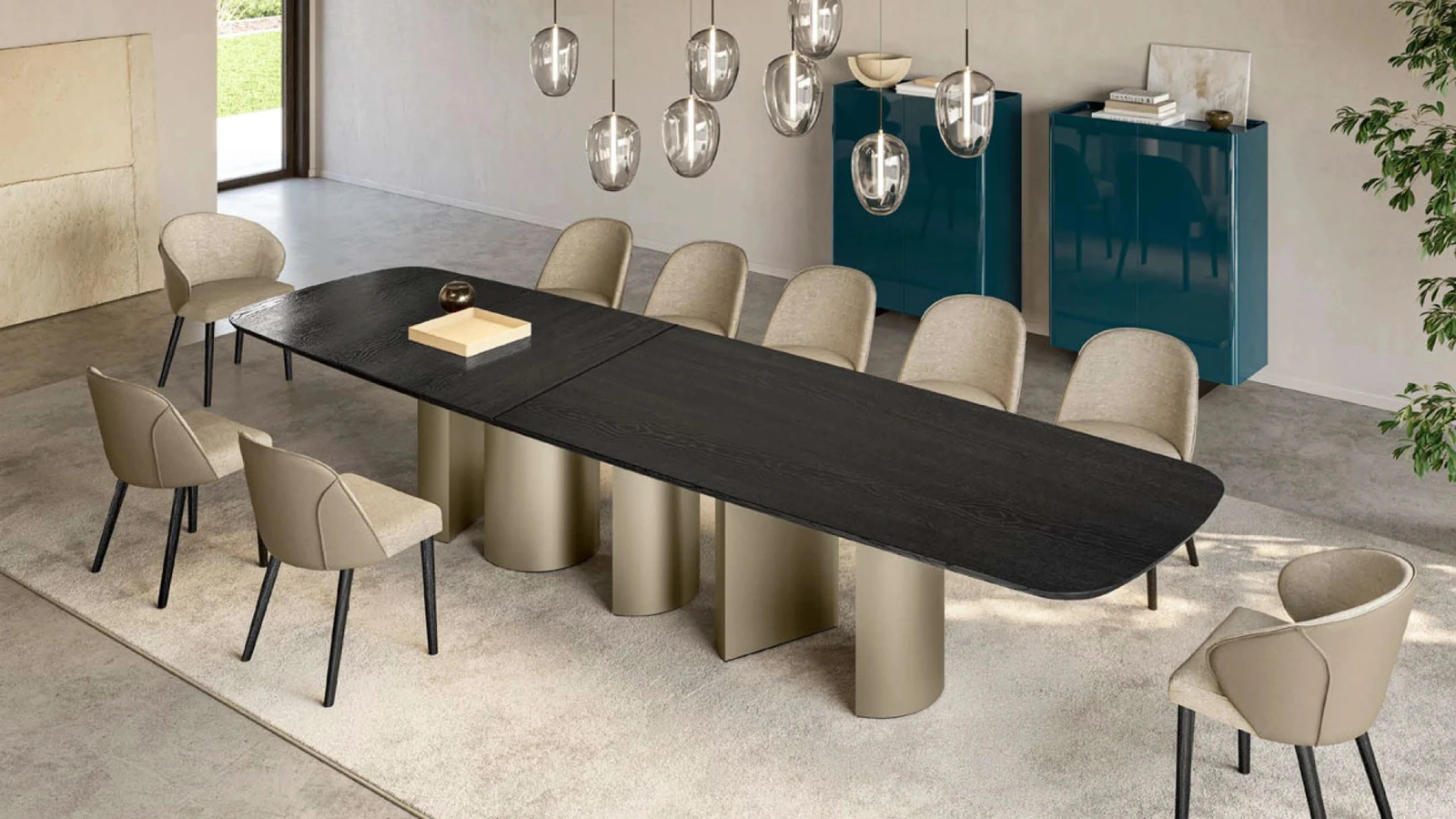 Tavolo Plai XL con top in legno di Eforma