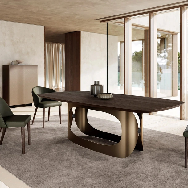 Tavolo Polifemo con top in legno di Eforma
