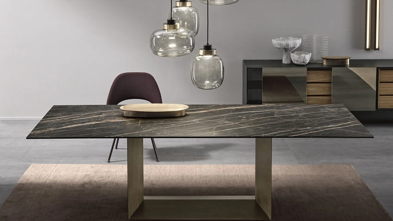 Tavolo in ceramica con allunghe laterali e basamento in metallo T5E di Tonelli
