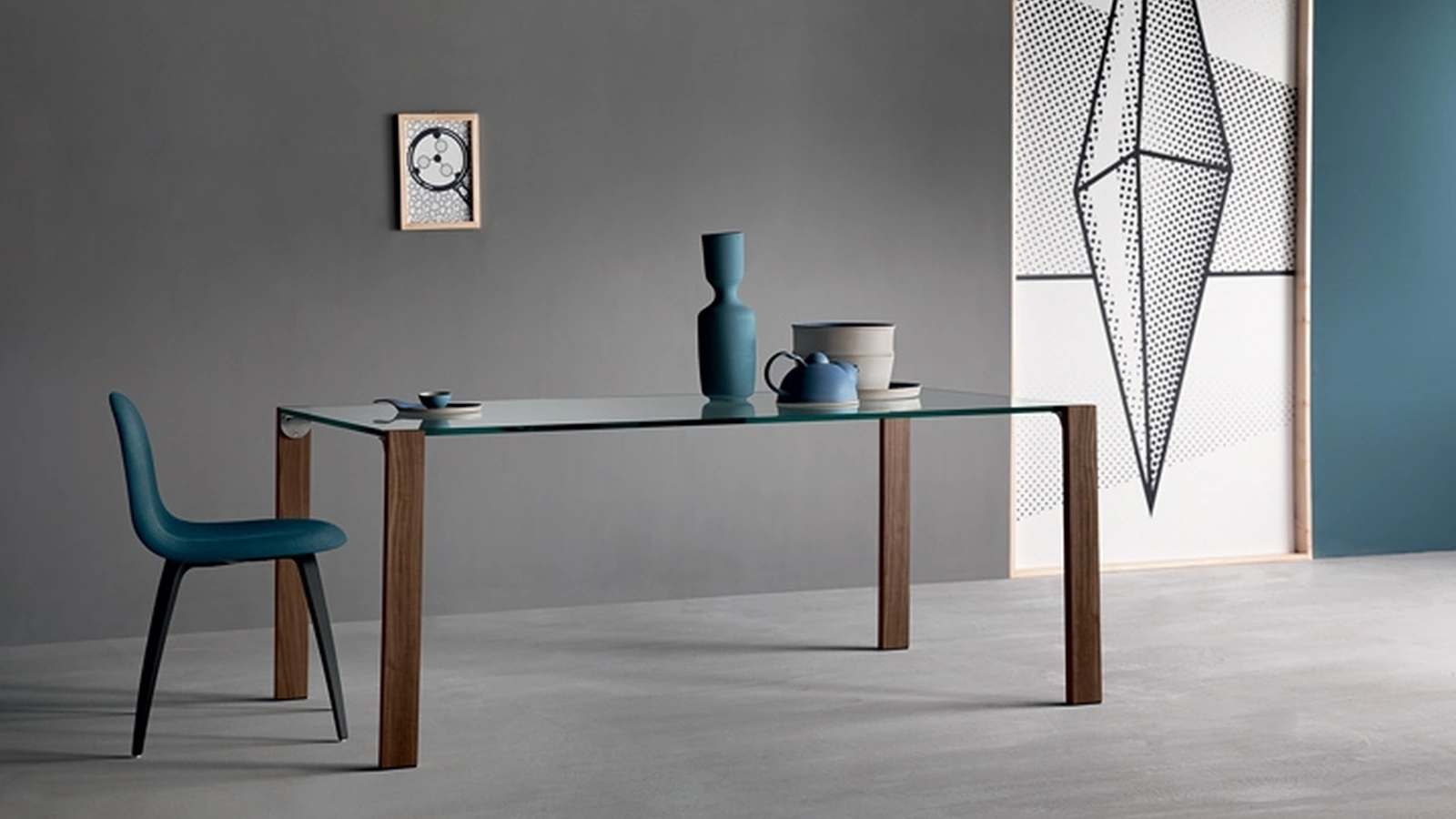 Tavolo Livingstand con top in vetro di Tonelli