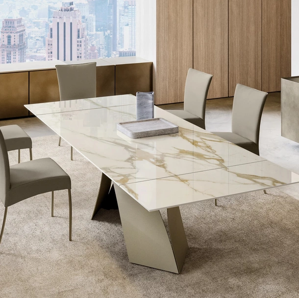 Tavolo allungabile Twist con top in ceramica di Eforma