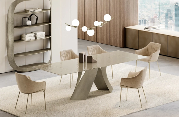 Tavolo allungabile Twist con top in cristallo di Eforma