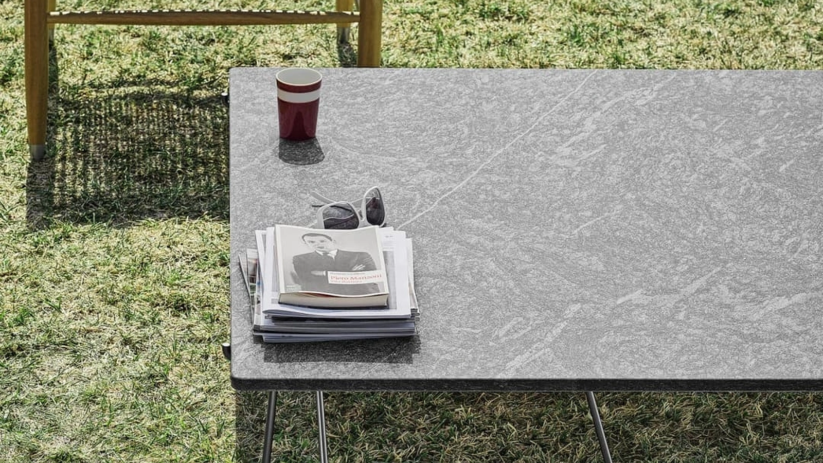 Tavolino in pietra Any Day Outdoor di Flexform