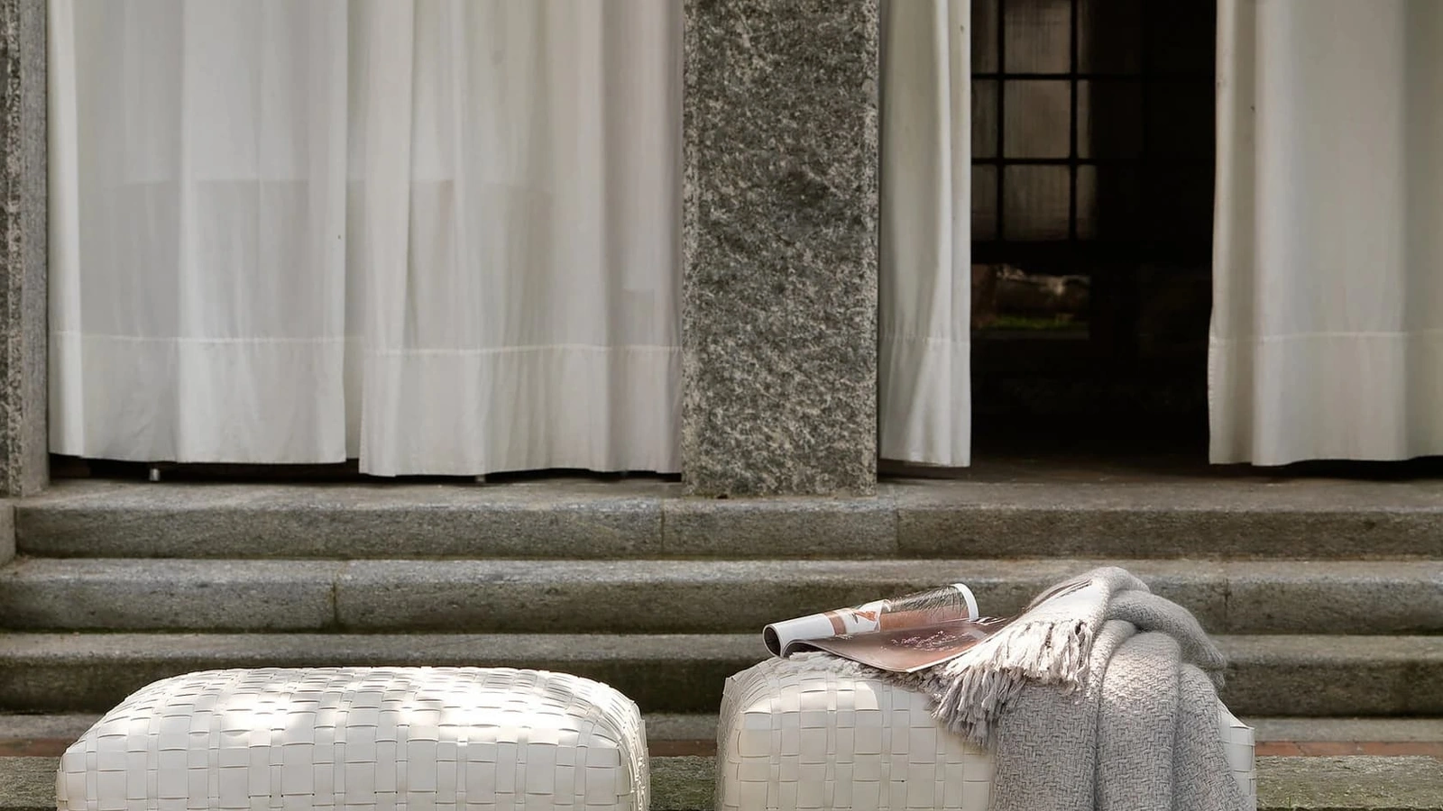 Pouf in gomma poliuretanica Bangkok Outdoor di Flexform