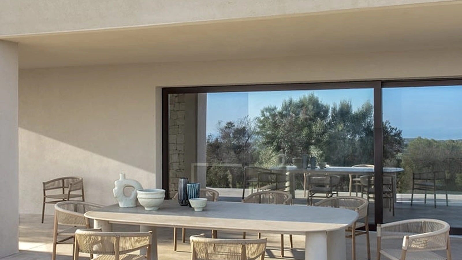 Tavolo in pietra Bold di Ethimo