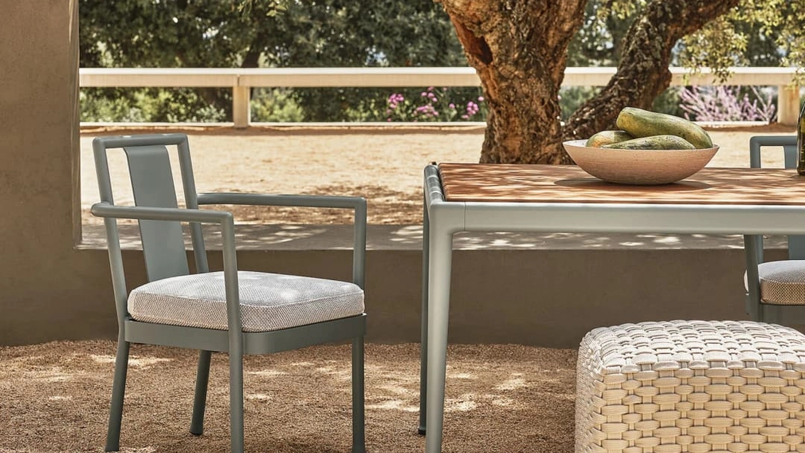 Sedia Camargue di Flexform