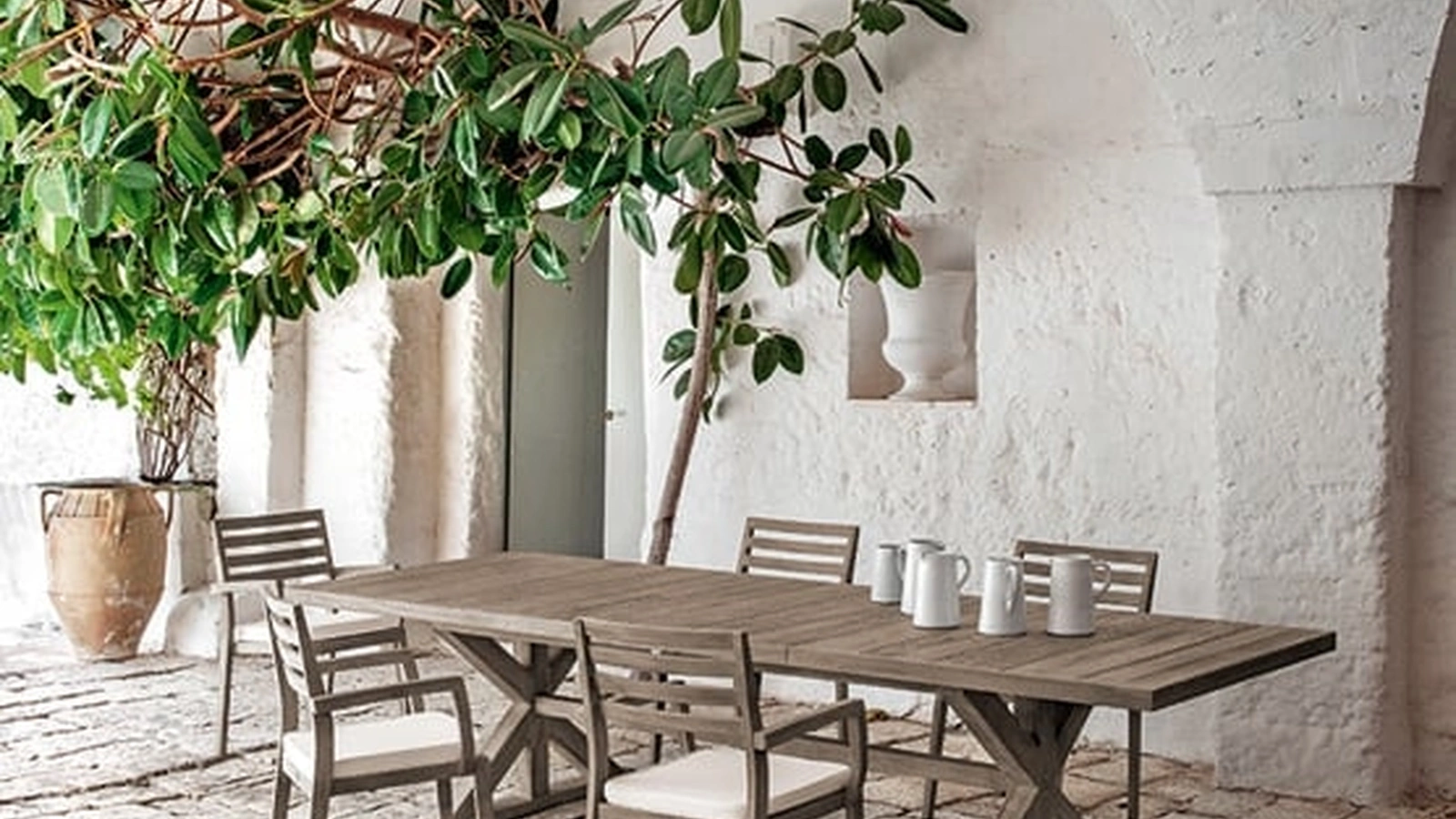 Tavolo rettangolare in Teak Cronos di Ethimo