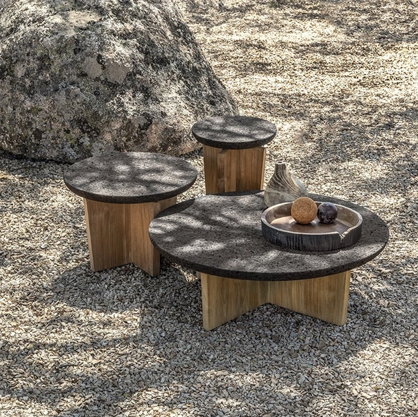 Tavolino Cross Coffee Table in Teak con piano in sughero di Ethimo