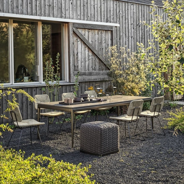 Sedia Echoes Outdoor in cordoncino di polipropilene e metallo di Flexform