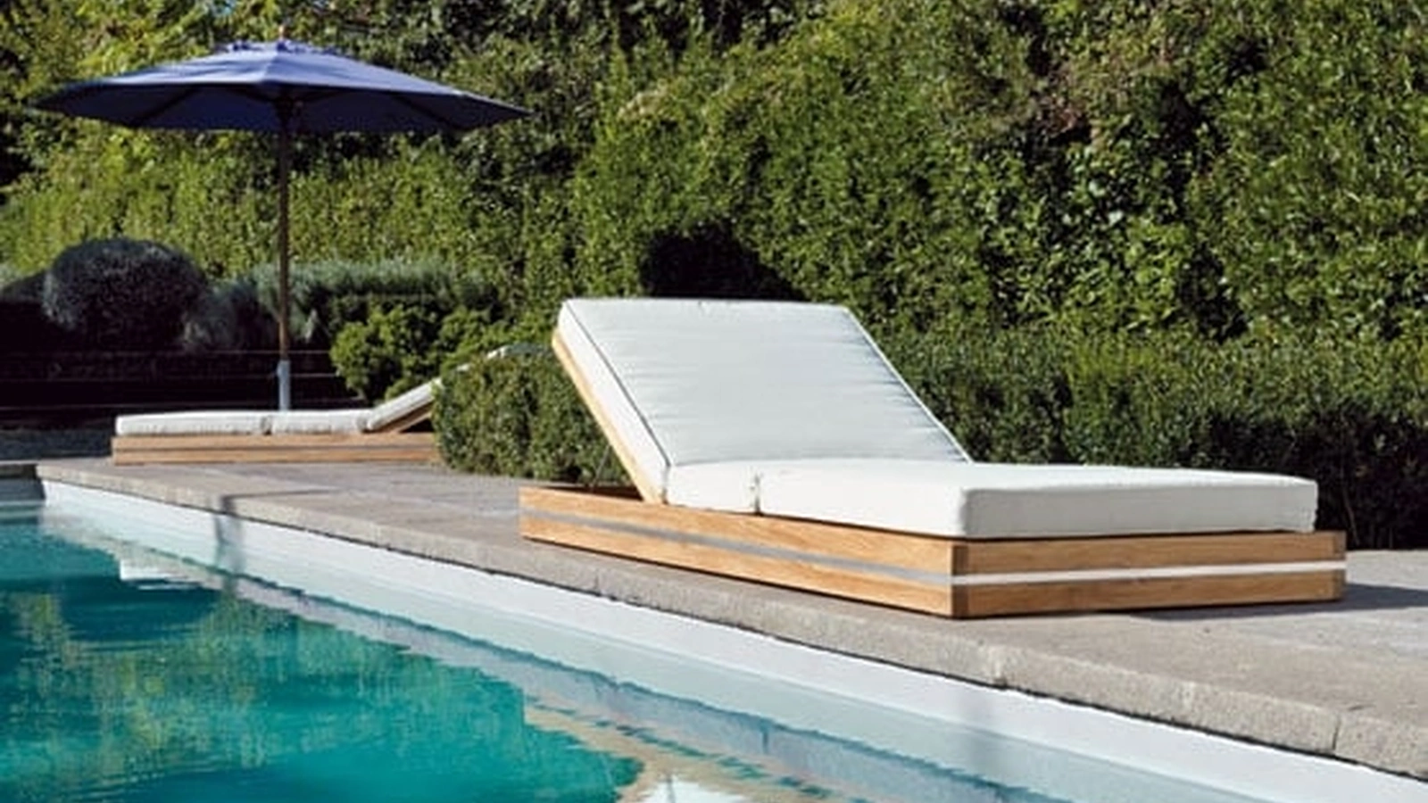Lettino in Teak Essenza di Ethimo