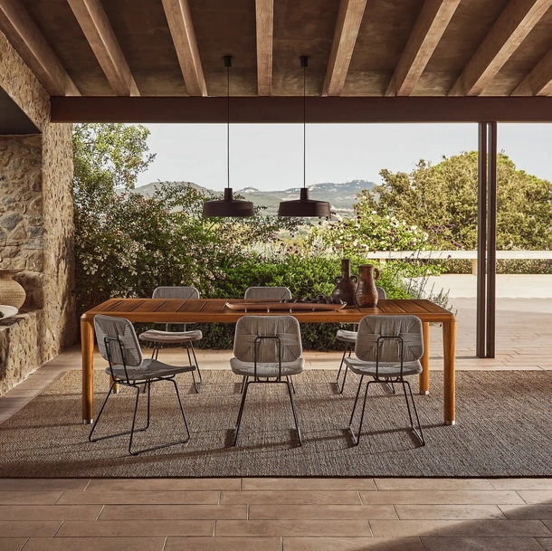 Tavolo in legno Kobo Outdoor di Flexform
