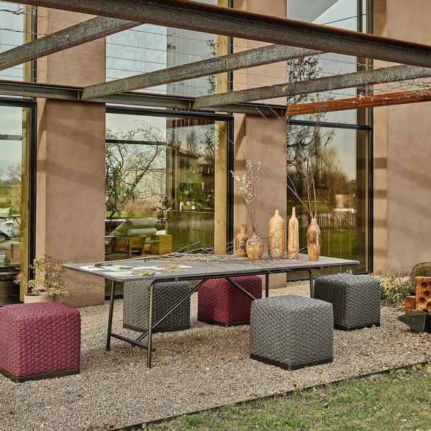 Pouf in fibre di polietilene Phuket di Flexform