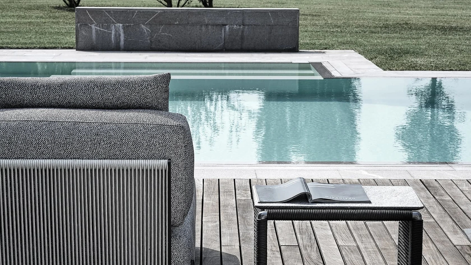 Tavolino in pietra Tindari Outdoor di Flexform