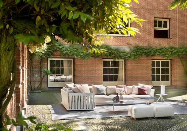Divano in legno Zante di Flexform