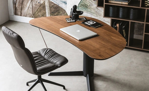 Scrivania da ufficio in legno Malibù di Cattelan Italia