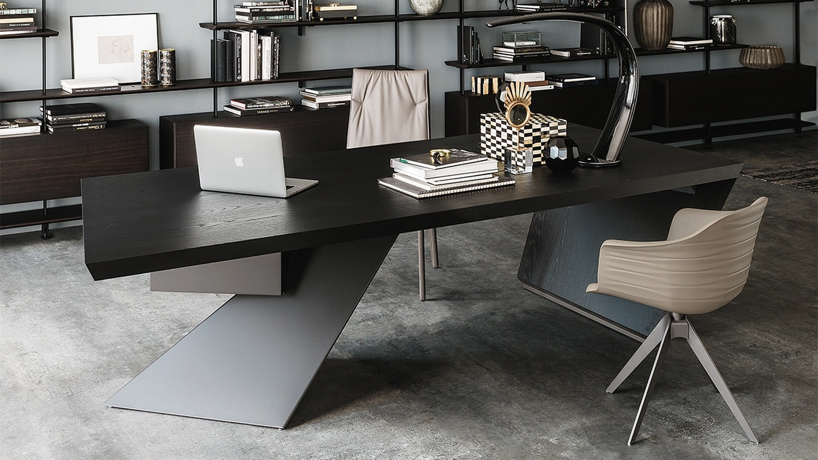 Scrivania direzionale in legno con gamba in acciaio Nasdaq di Cattelan Italia