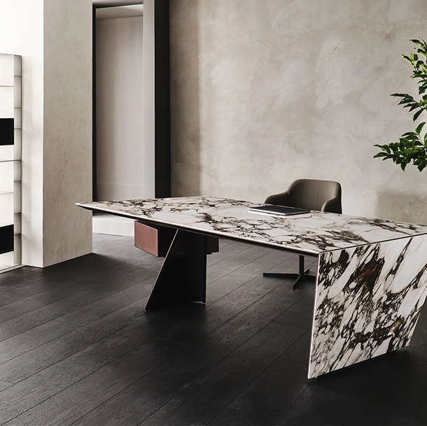 Scrivania direzionale in ceramica Nasdaq Keramik di Cattelan Italia